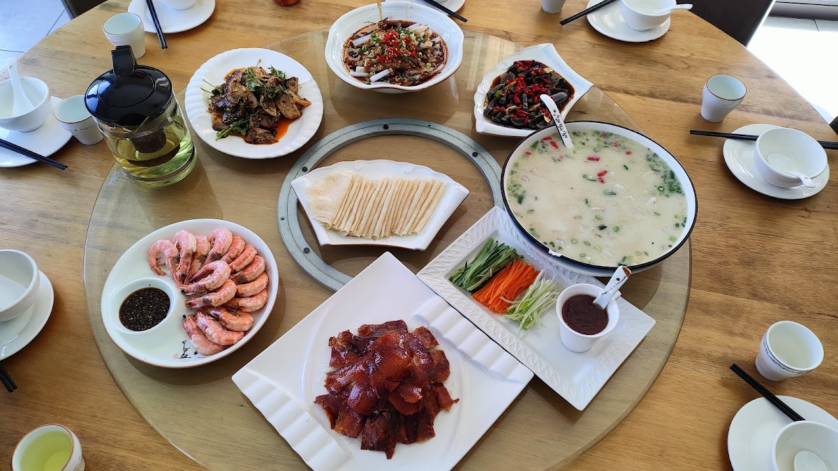 Foodsion Chinese Restaurant - Photo 1