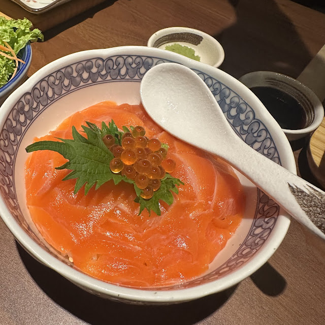Salmon Ikura Don