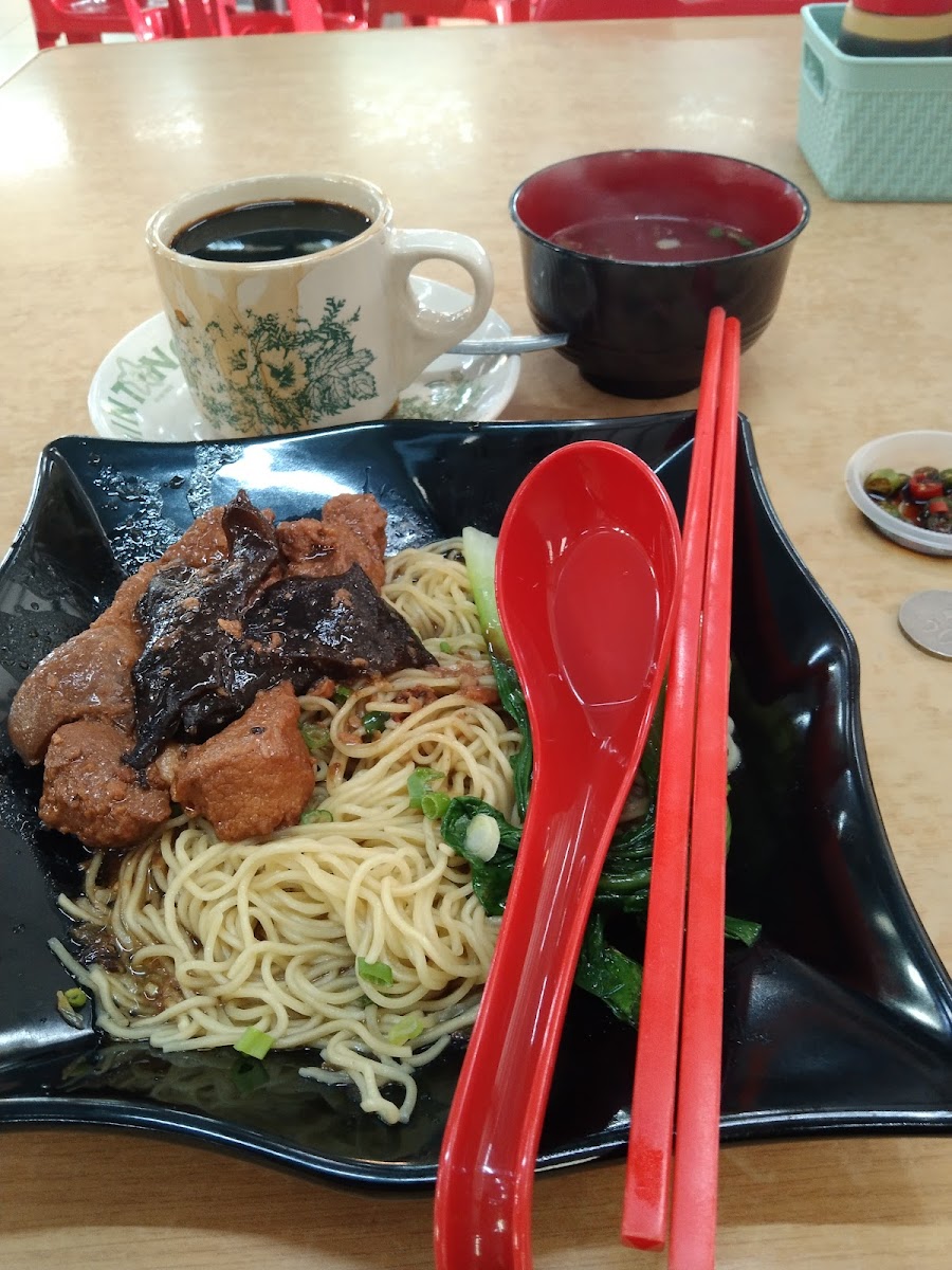 Medan Selera Krubong 谷旺美食阁 - Photo 2