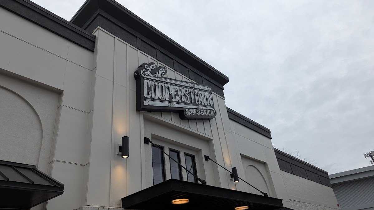 Lil' Cooperstown Bar & Grill