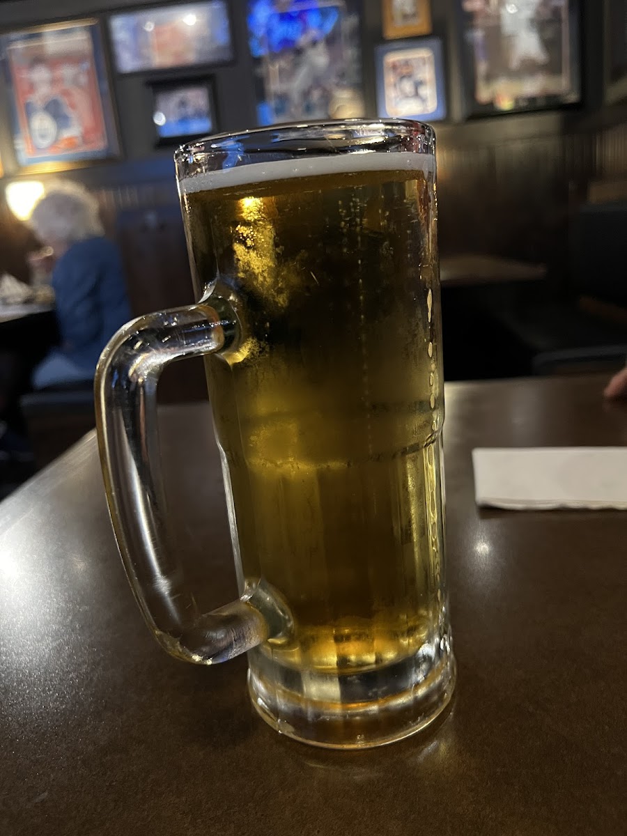 Lil' Cooperstown Bar & Grill - Photo 2