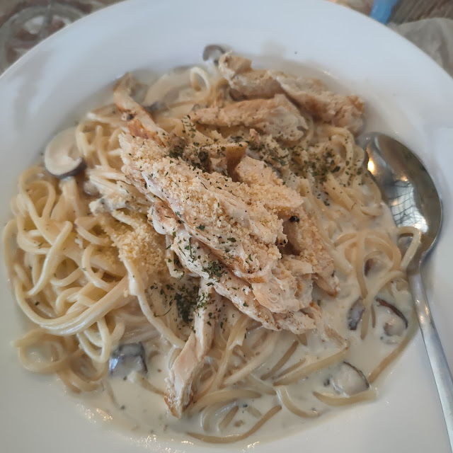 Carbonara with Chicken Breast