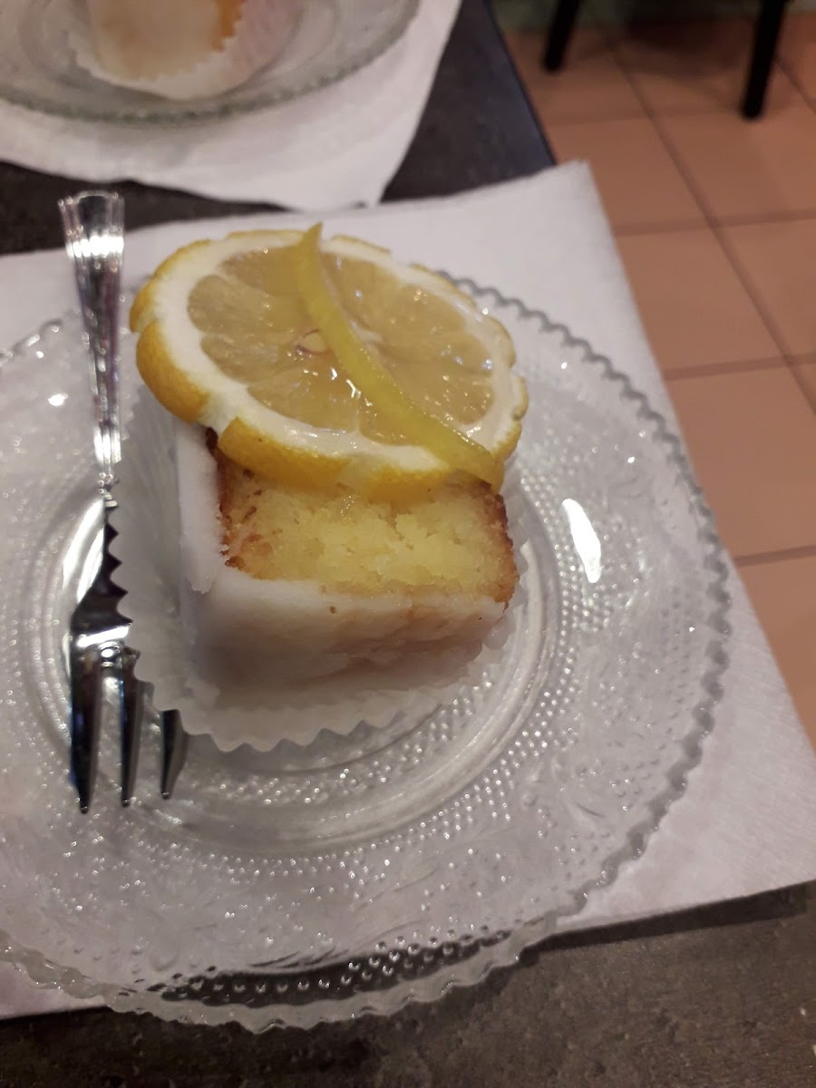 Café Pompon - Photo 6