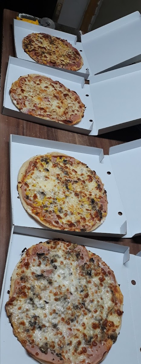 Pizzeria Sapori - Photo 3