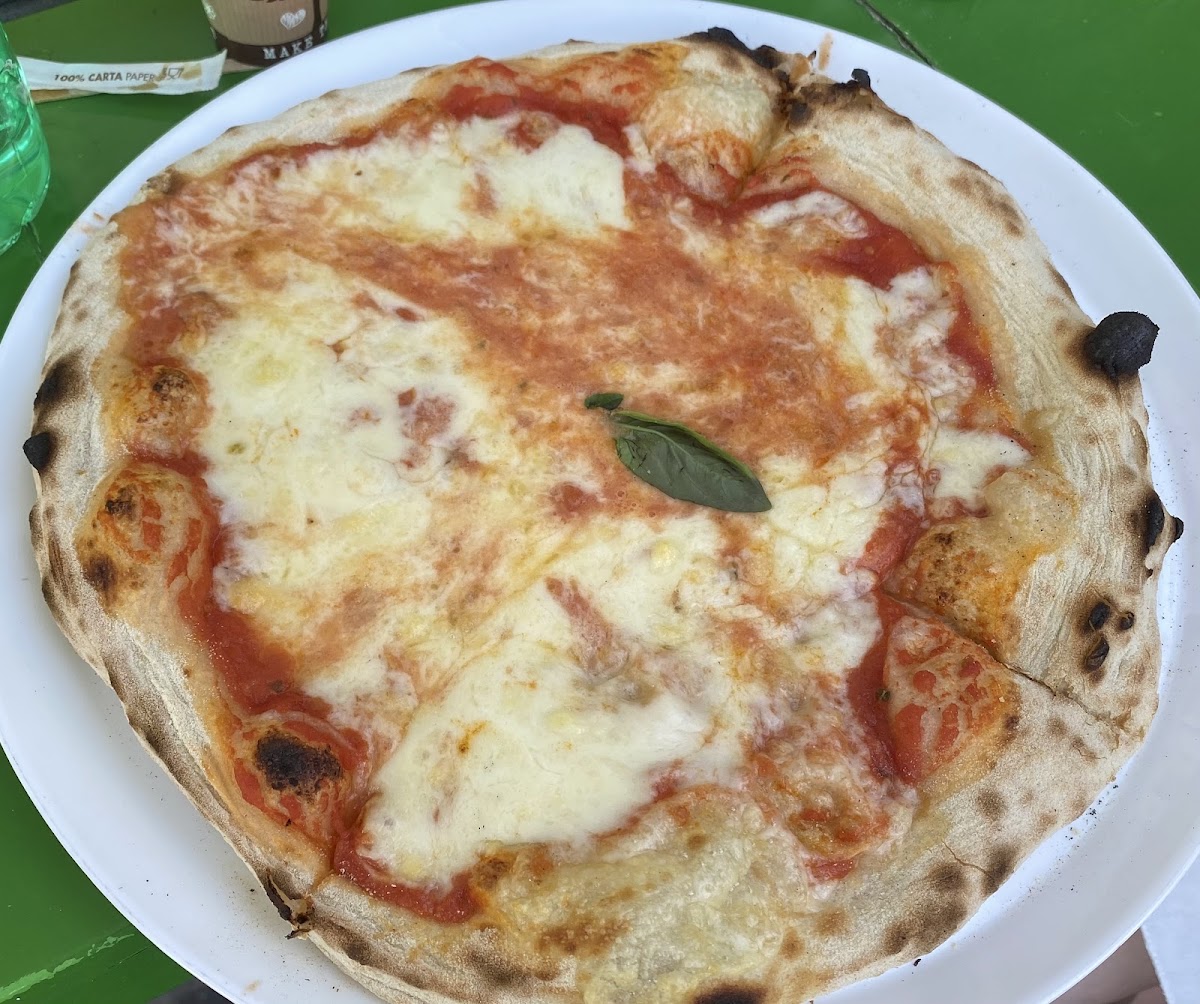 Positano pizza delivery - Photo 5