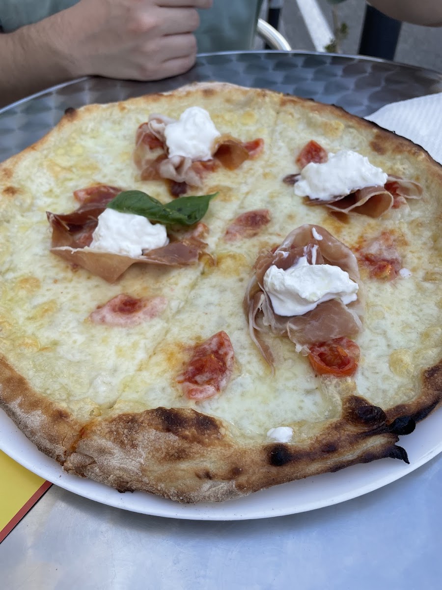 Positano pizza delivery - Photo 6