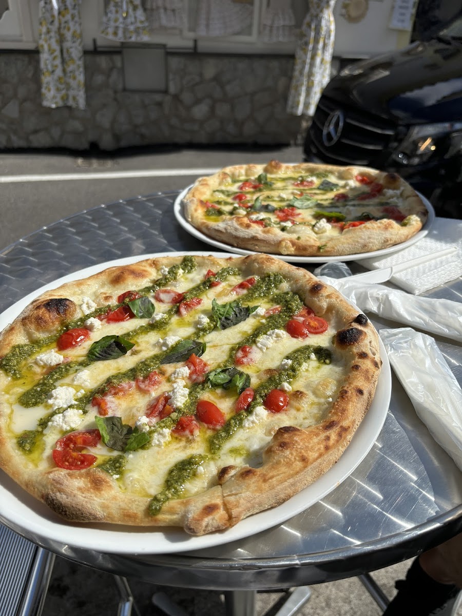 Positano pizza delivery - Photo 8