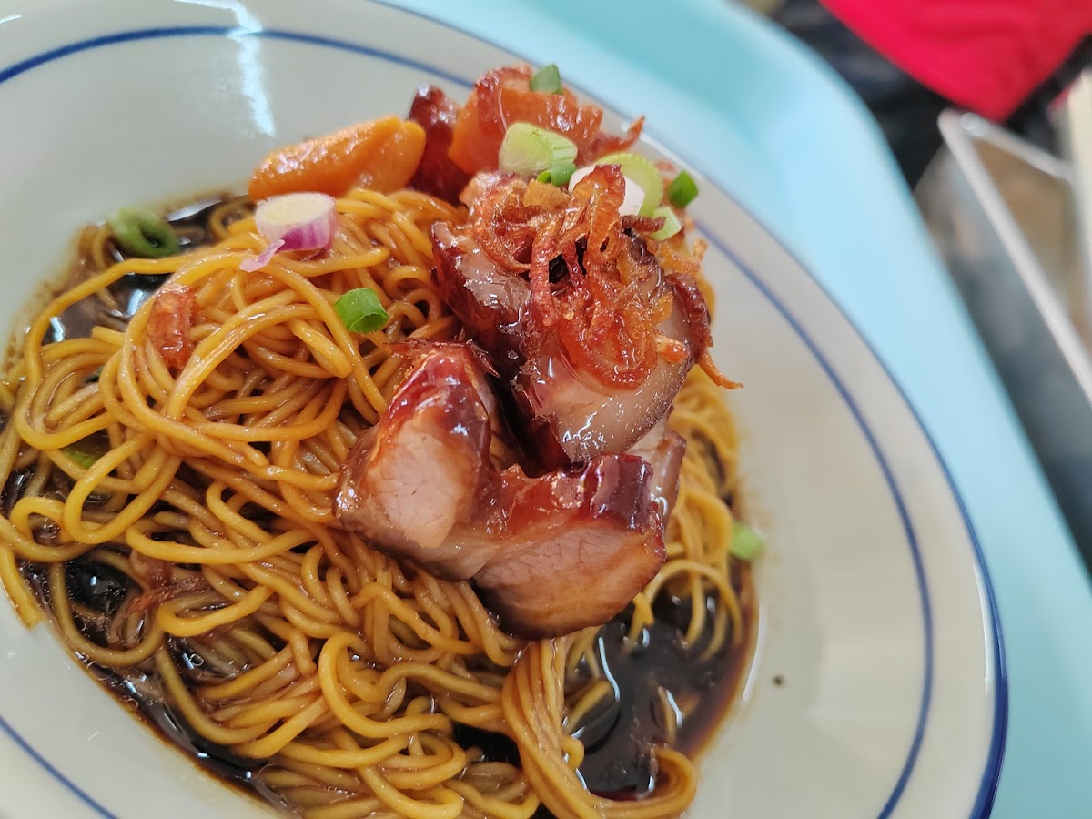 Yuan Mun Restaurant • 常满茶餐厅 - Photo 8