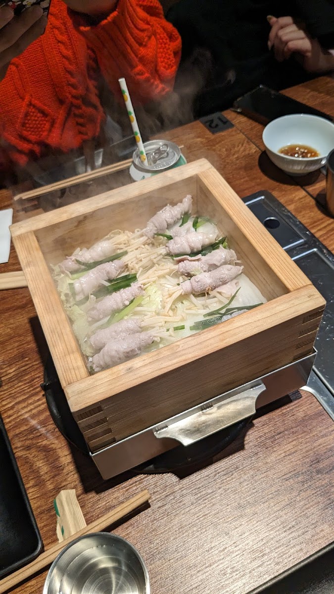Komatsu Bar and Grill - Photo 4