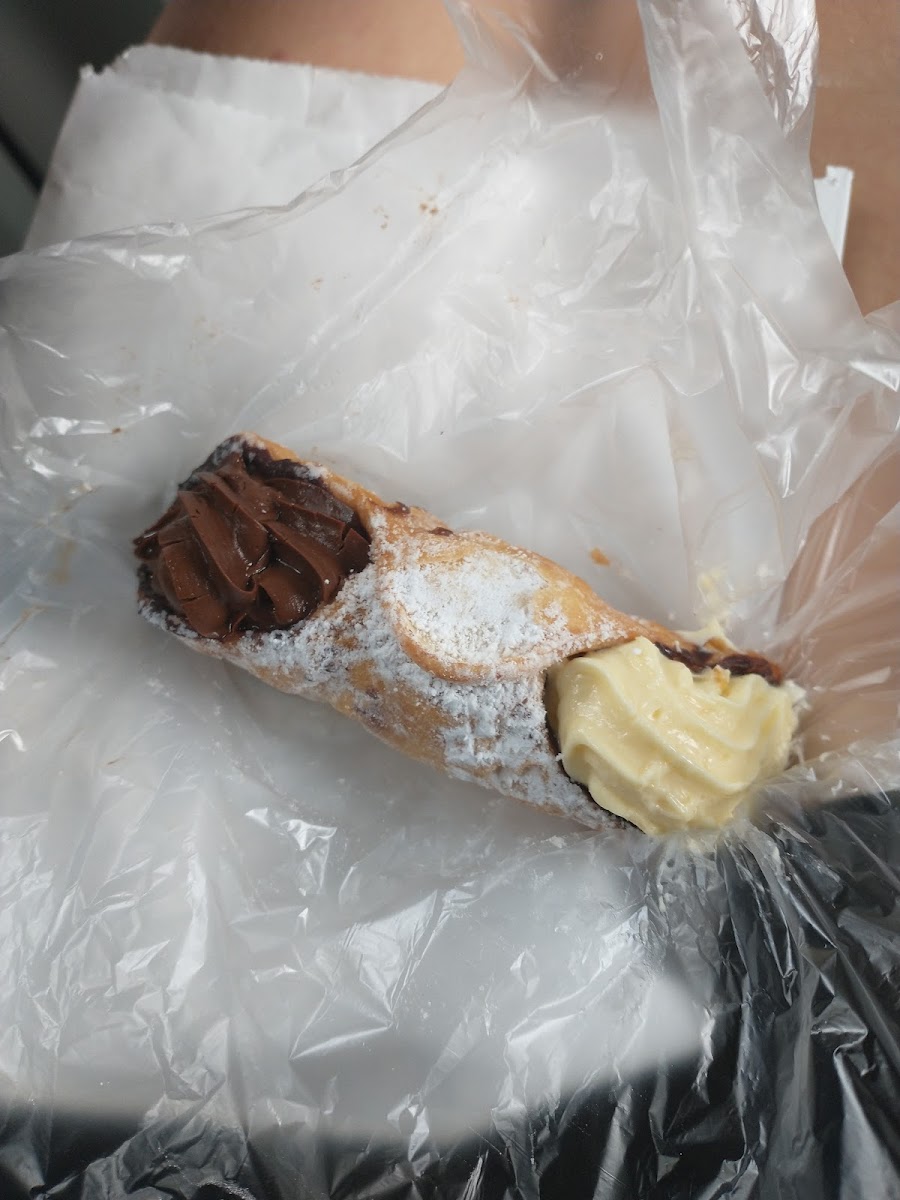 Pasticceria Padova Gladstone Park - Photo 4
