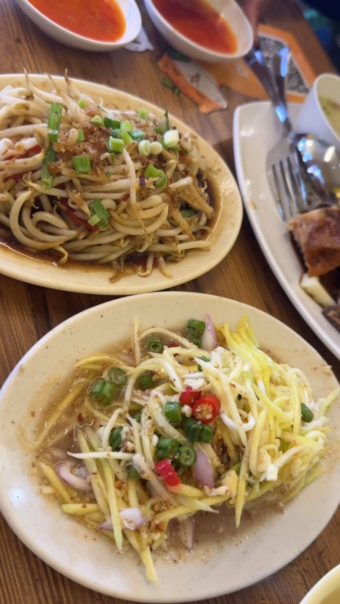 Dee Nasi Ayam Kajang - Photo 1