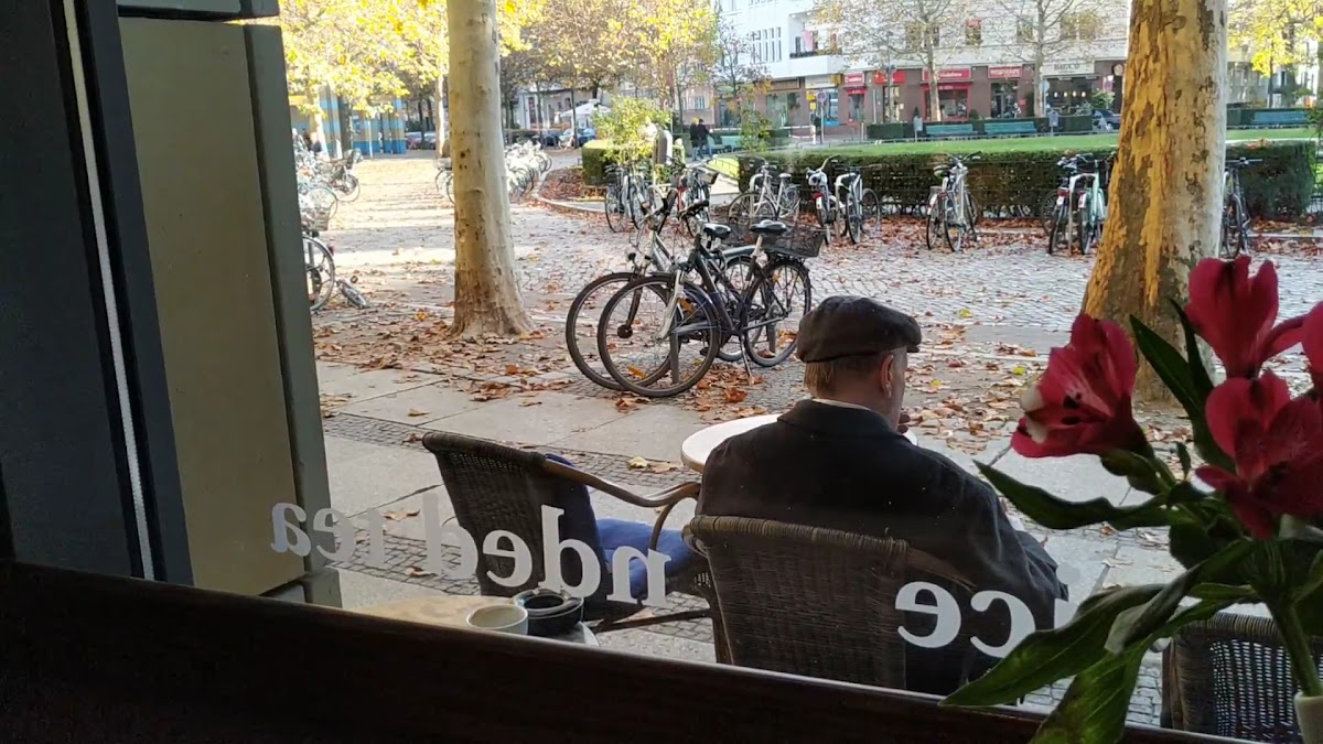 Meyerbeer Coffee Shop - Photo 1