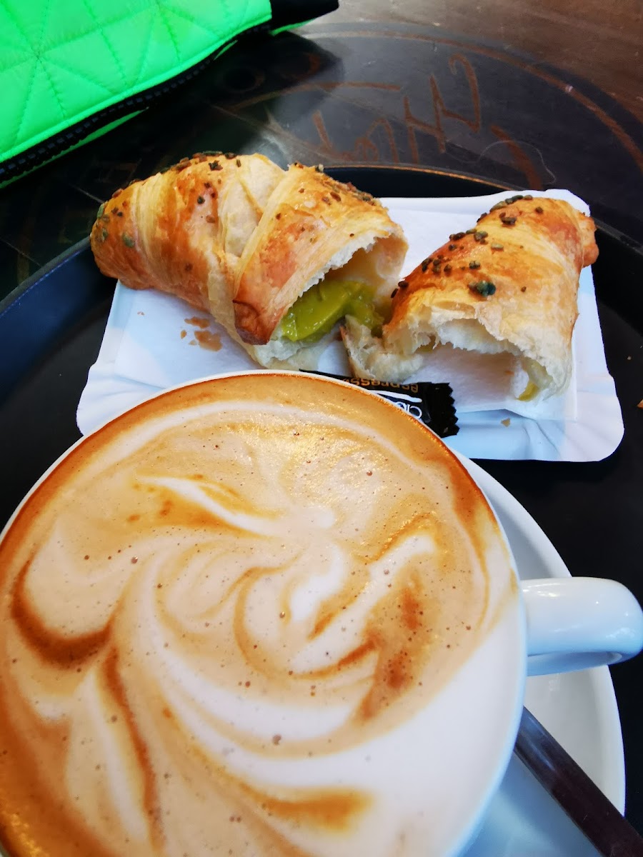 Meyerbeer Coffee Shop - Photo 5
