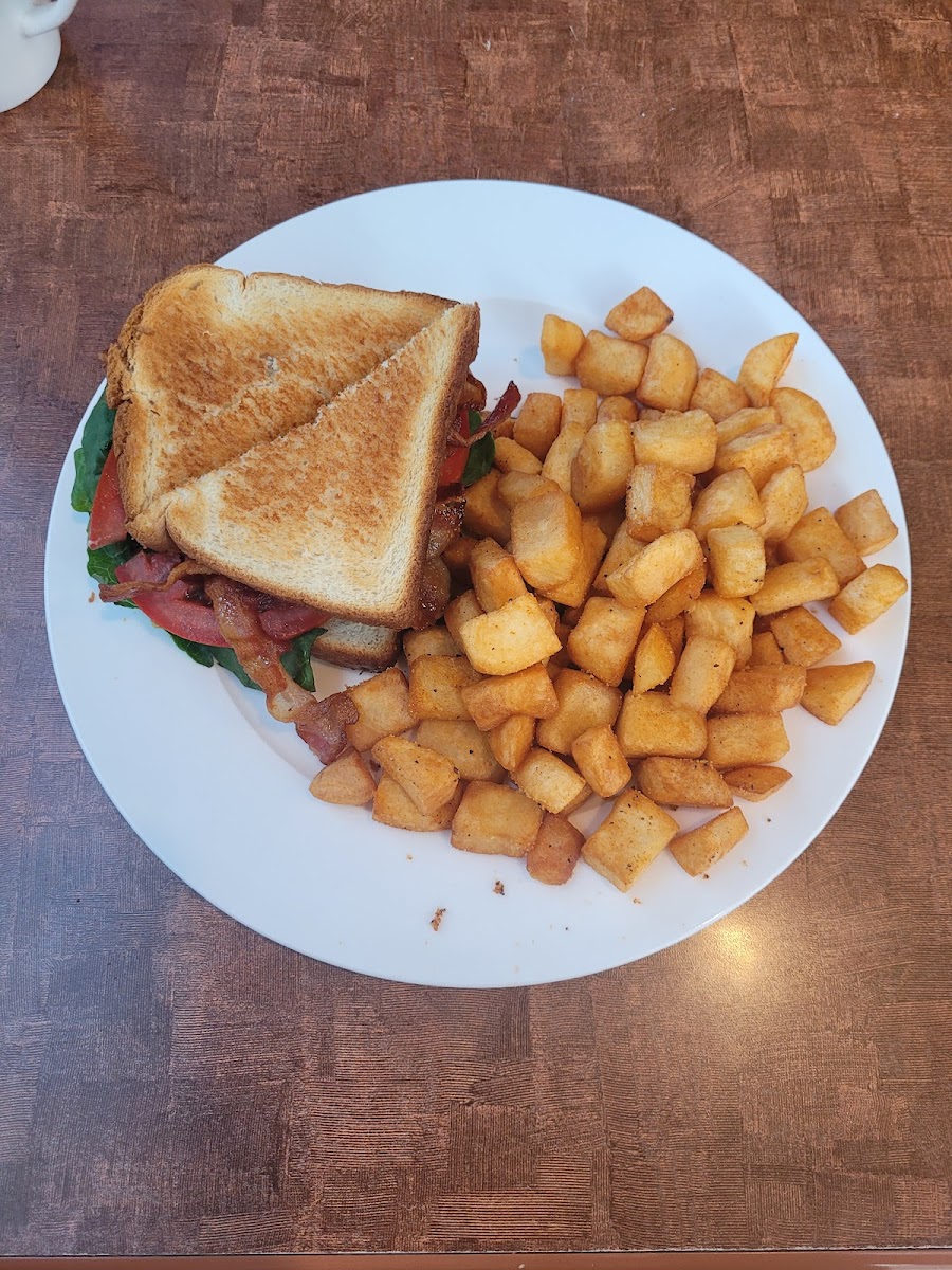 Ellie's Diner - Photo 1