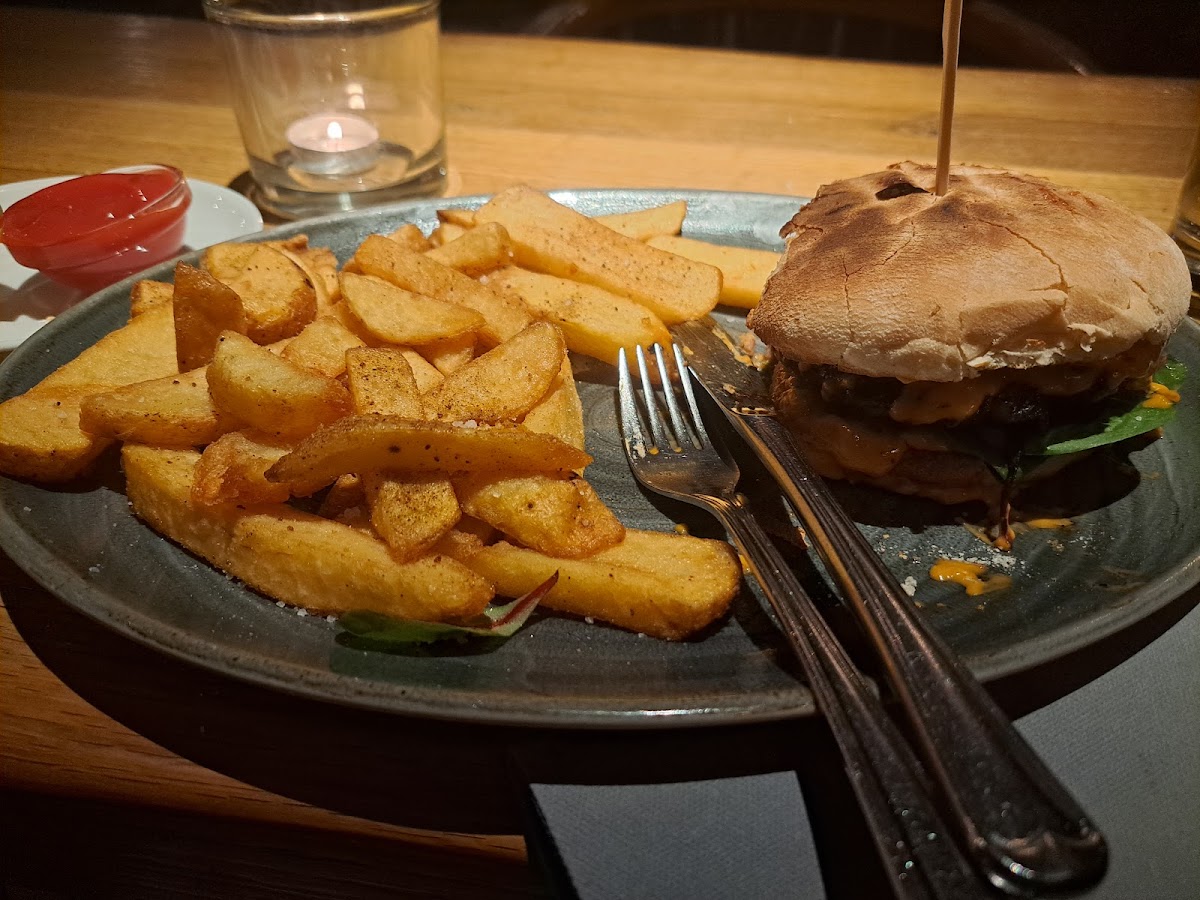 Schifferborse Restaurant - Photo 8