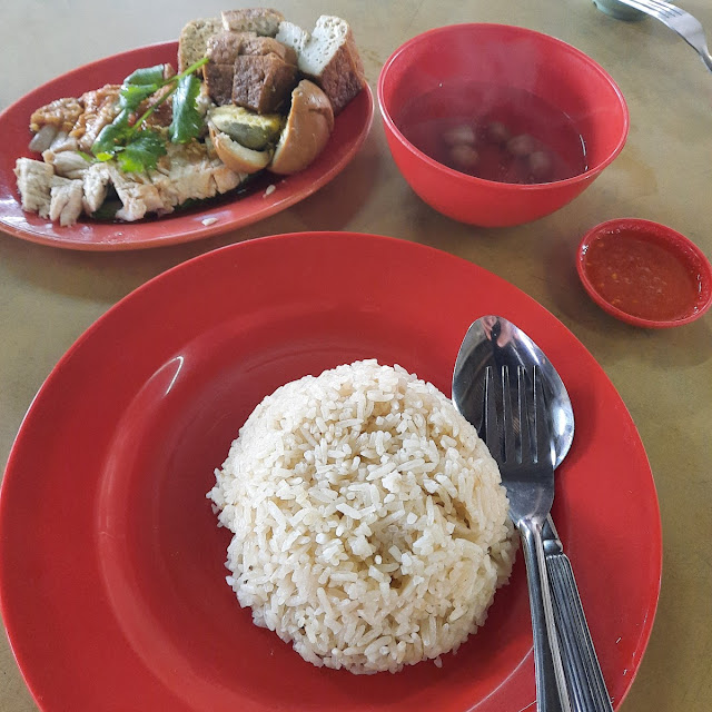 烧鸡胸饭 加卤蛋 加豆腐