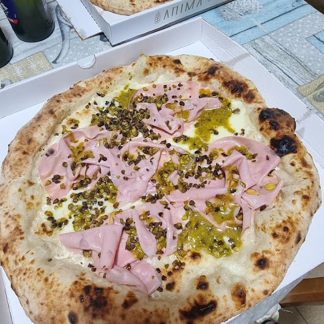 Pizza Mortadella E Pistacchio