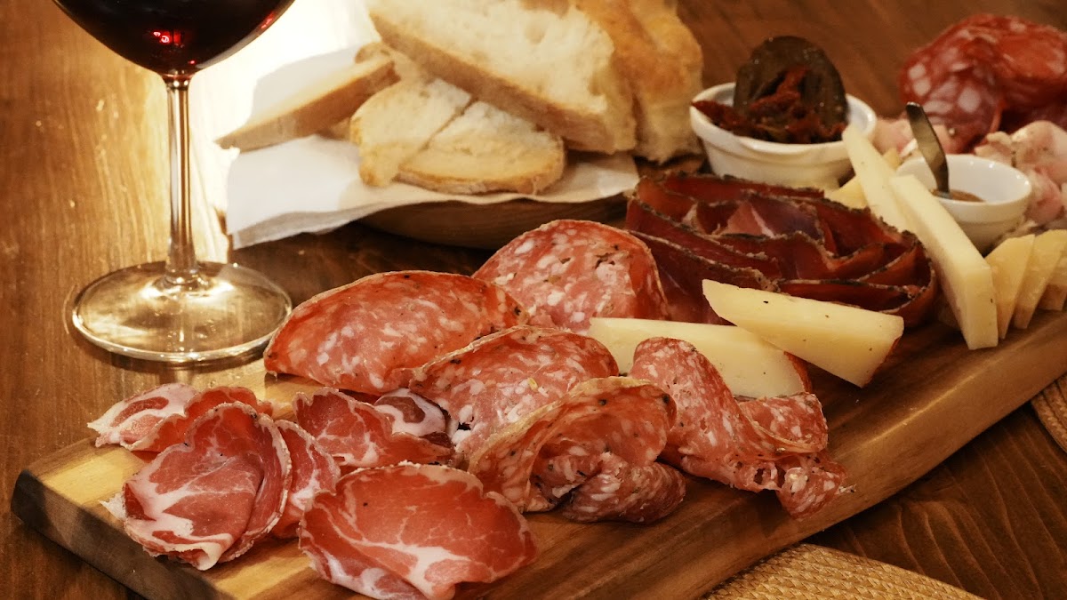 Fiaschetteria Degusto - Photo 2
