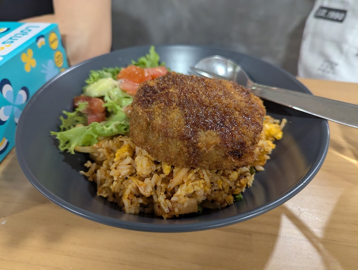RealBites Cafe - Photo 2