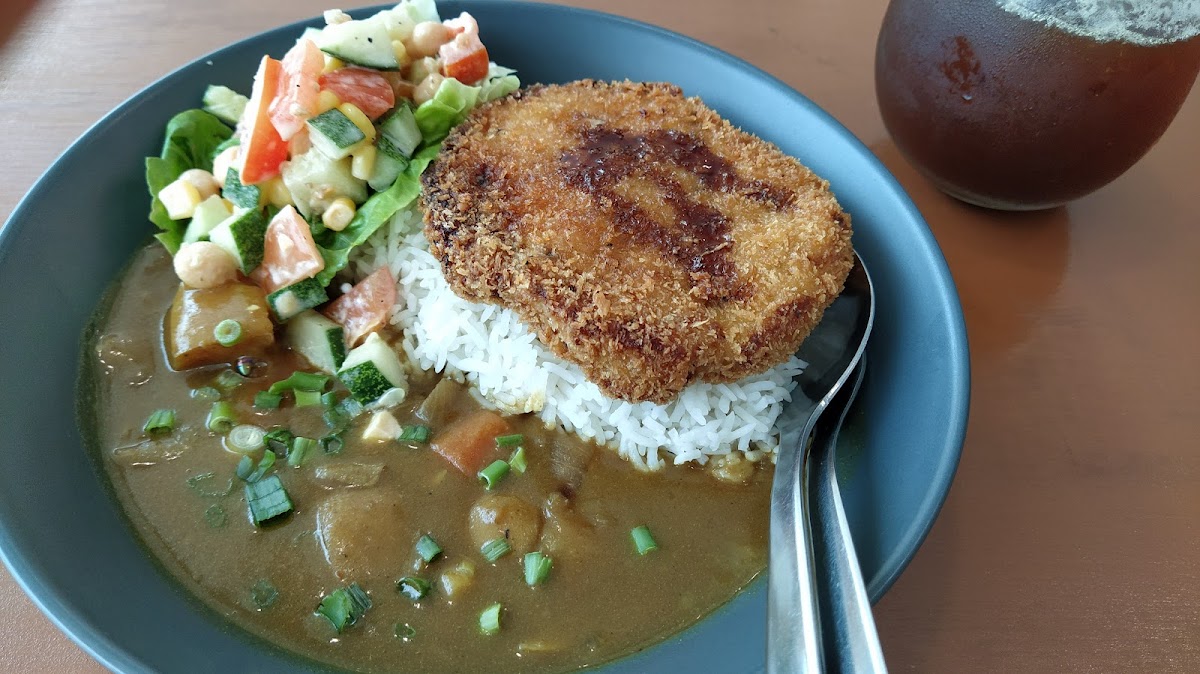 RealBites Cafe - Photo 5