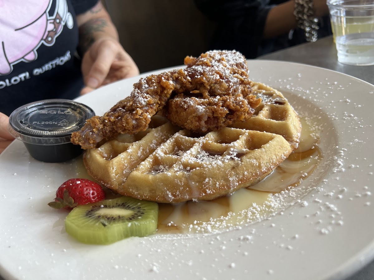 The Riviere ( The Honey Drizzle ) - Photo 4