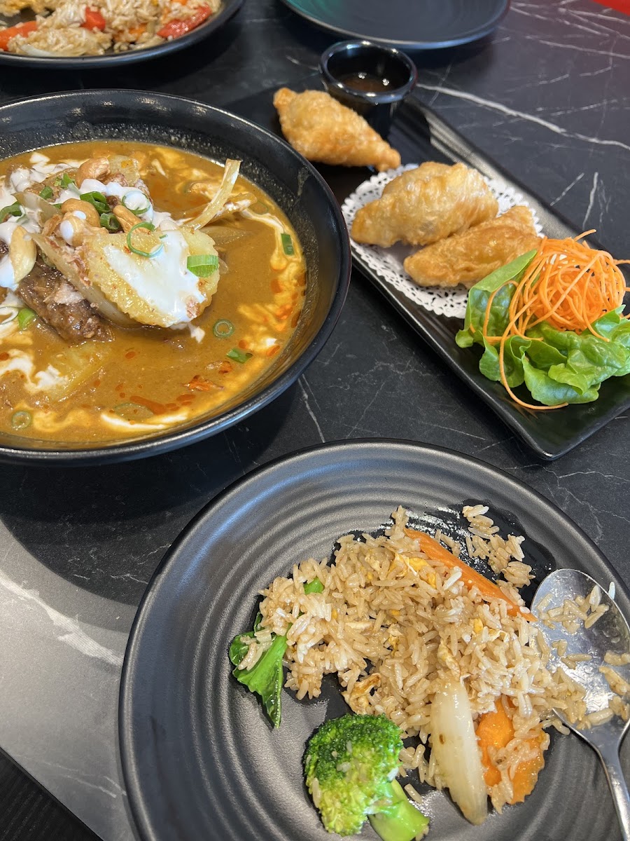 Thai Hutt Greenacre - Photo 3