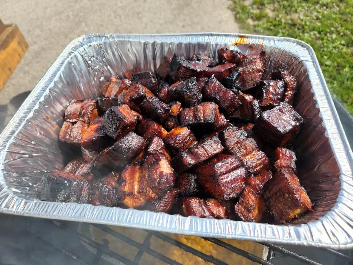 The wood smoke shack - Photo 4
