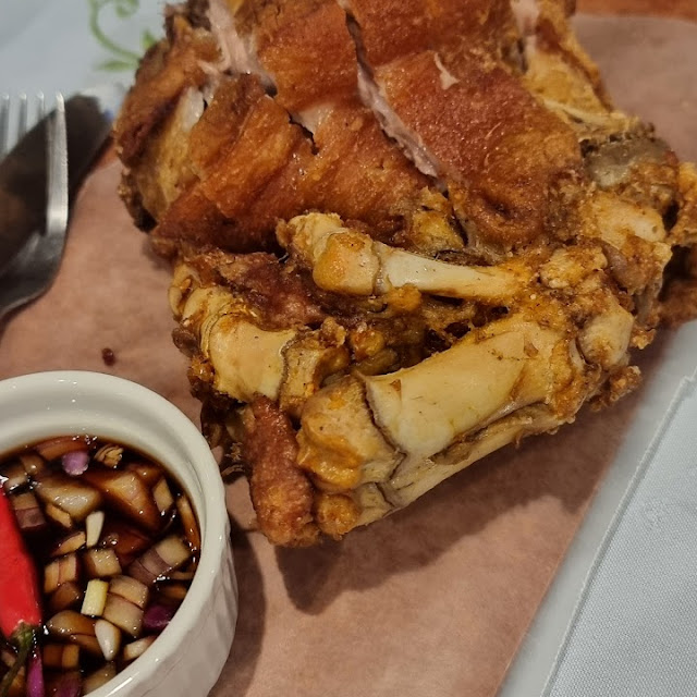 Crispy Pata