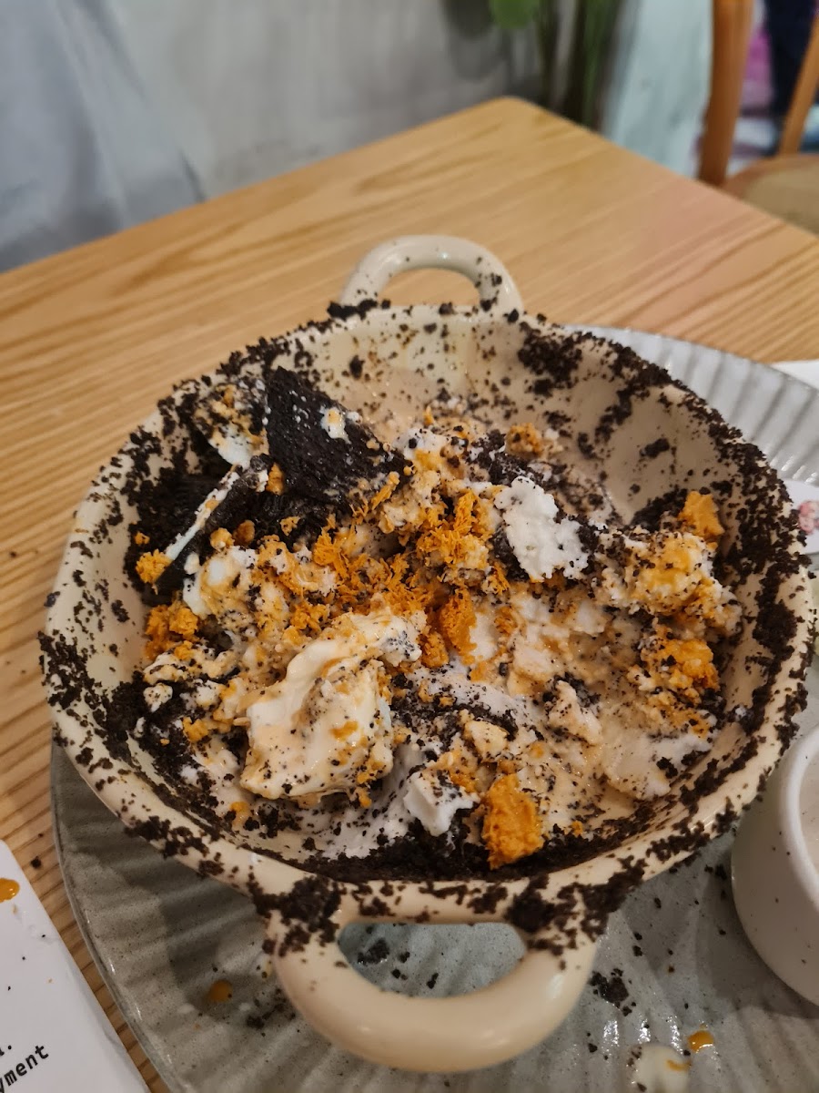 Oh My Bingsu Dessert Cafe - Photo 9