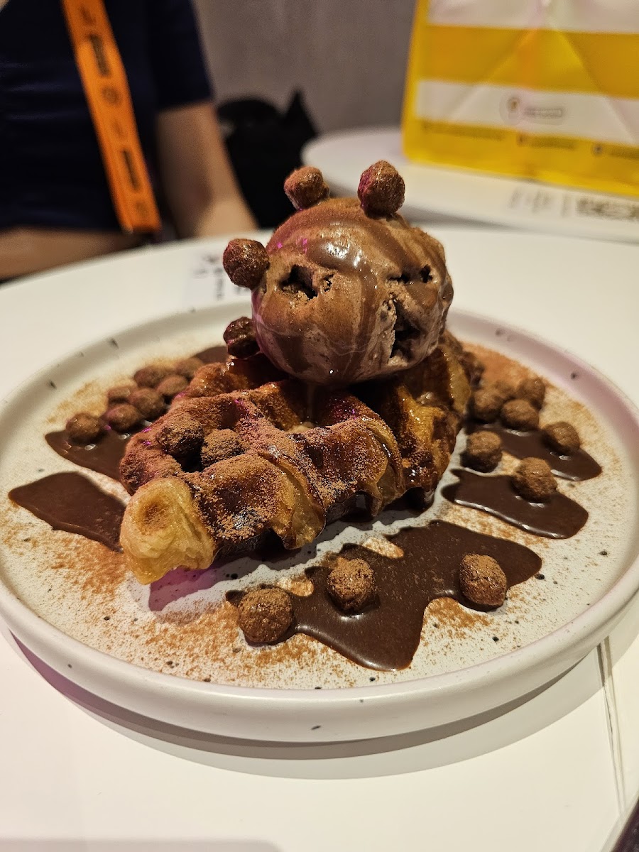 Oh My Bingsu Dessert Cafe - Photo 7