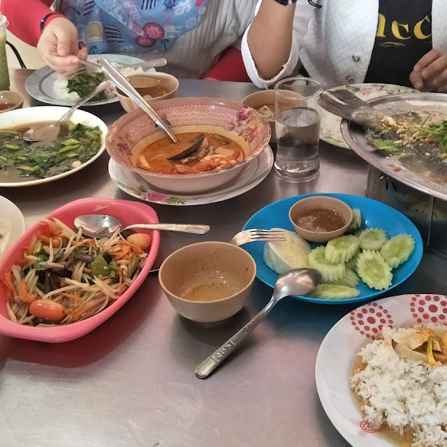 Tom Yum Seafood