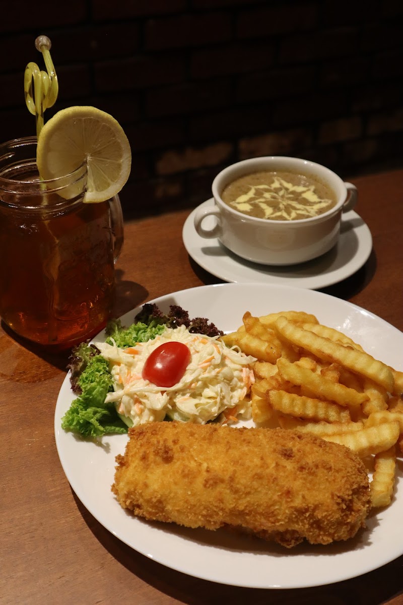Butterworth Cafe - Photo 4