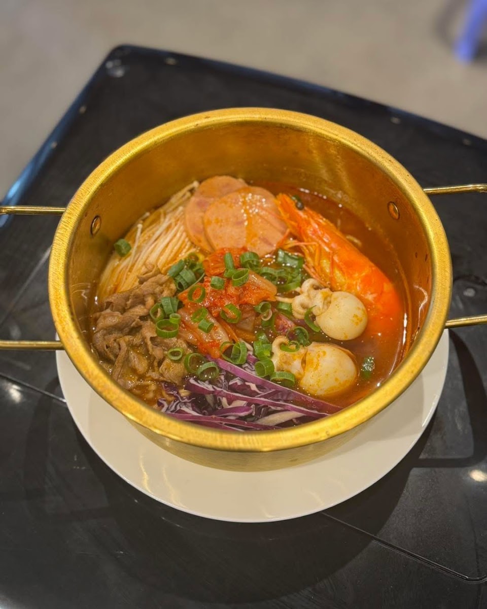 Shan Viet Street Food - Photo 3
