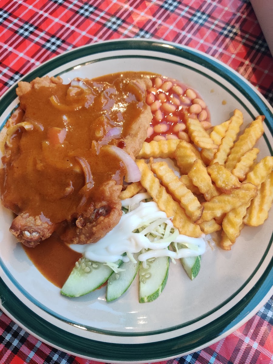 Restoran Makanan Laut Pertama - Photo 1