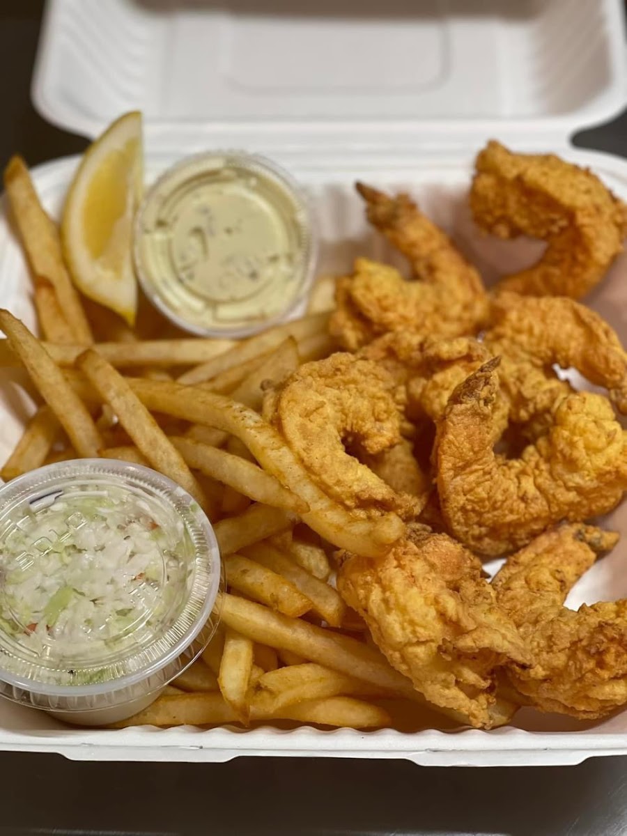 Donahue's Fish Market - Photo 5