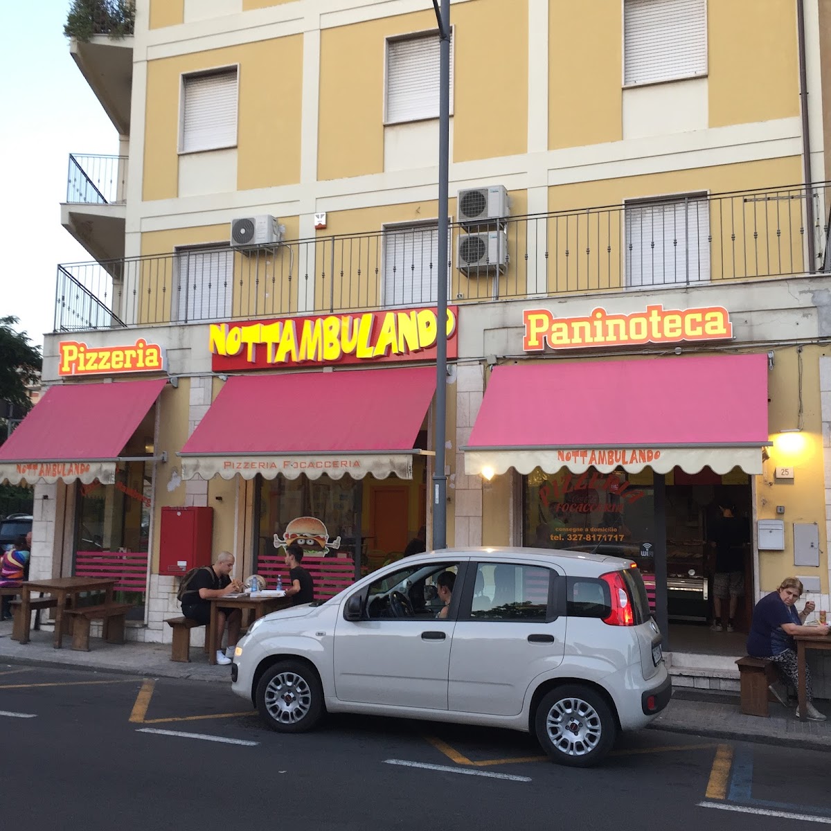 PIZZERIA Nottambulando, PANINOTECA, FOCACCERIA,