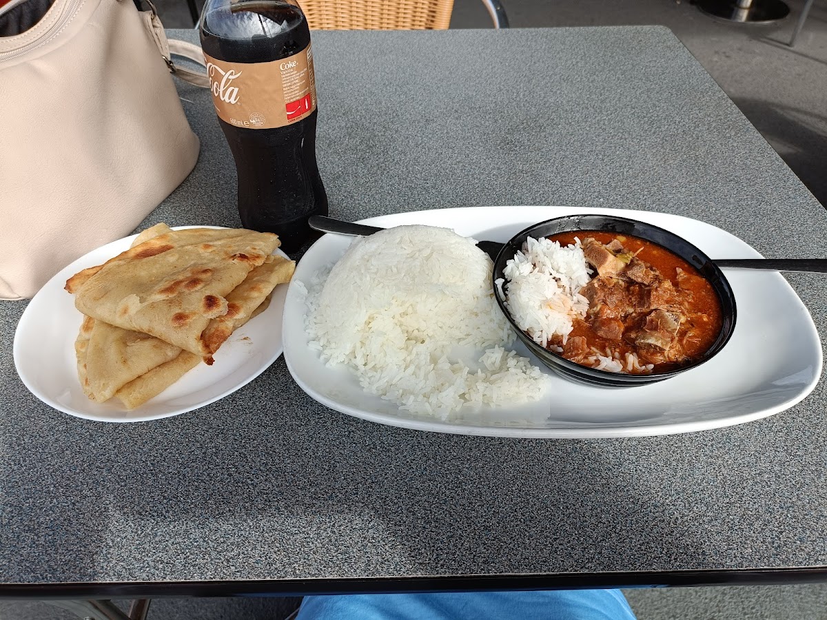 Fredo’s African Cuisine - Photo 6