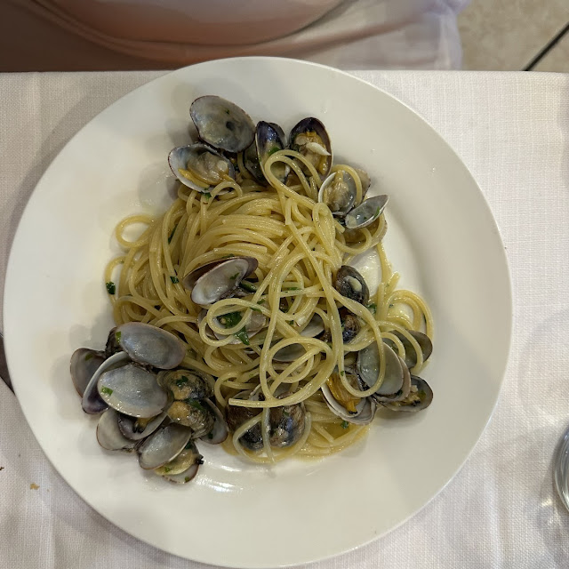 Spaghetti With Clams And Bottarga