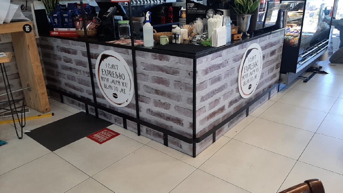 Bean Tree Coffee Shop PLATTEKLOOF SPAR