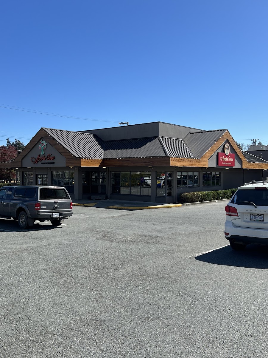 Apple Tree Restaurant - Photo 2