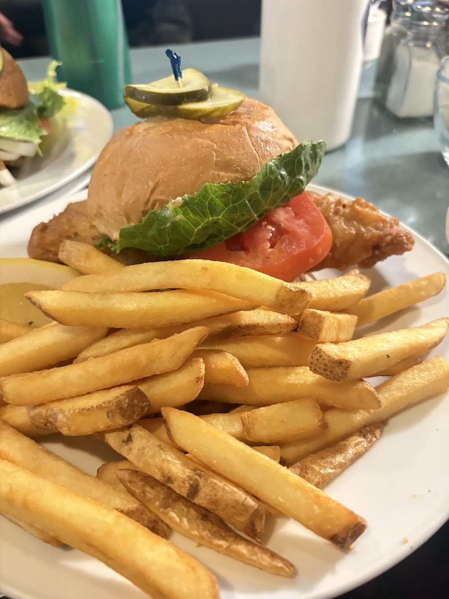 Apple Tree Restaurant - Photo 4