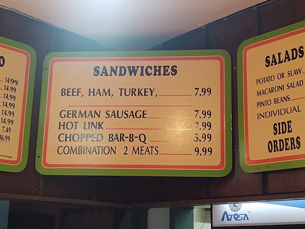 Johnny's Barbecue - Photo 3