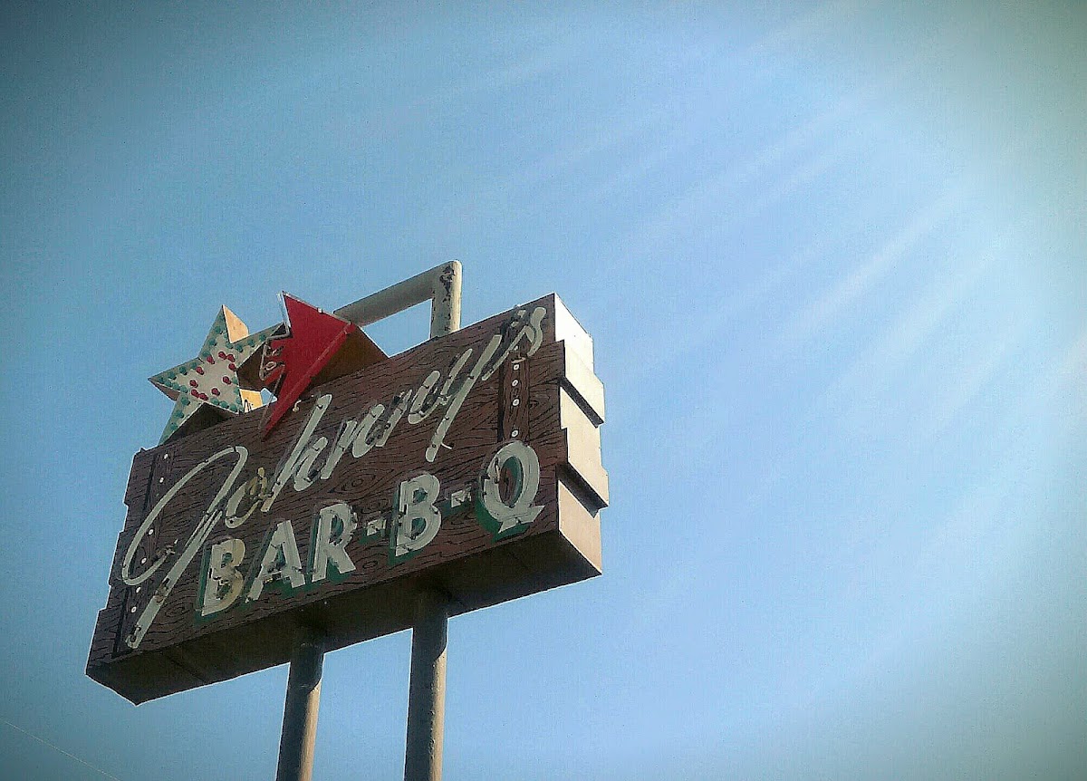 Johnny's Barbecue - Photo 6