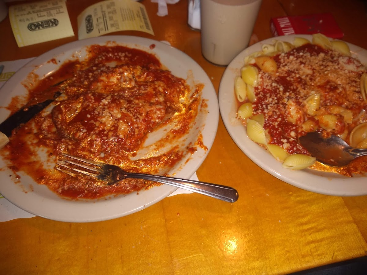 Frank's Restaurant - Photo 1