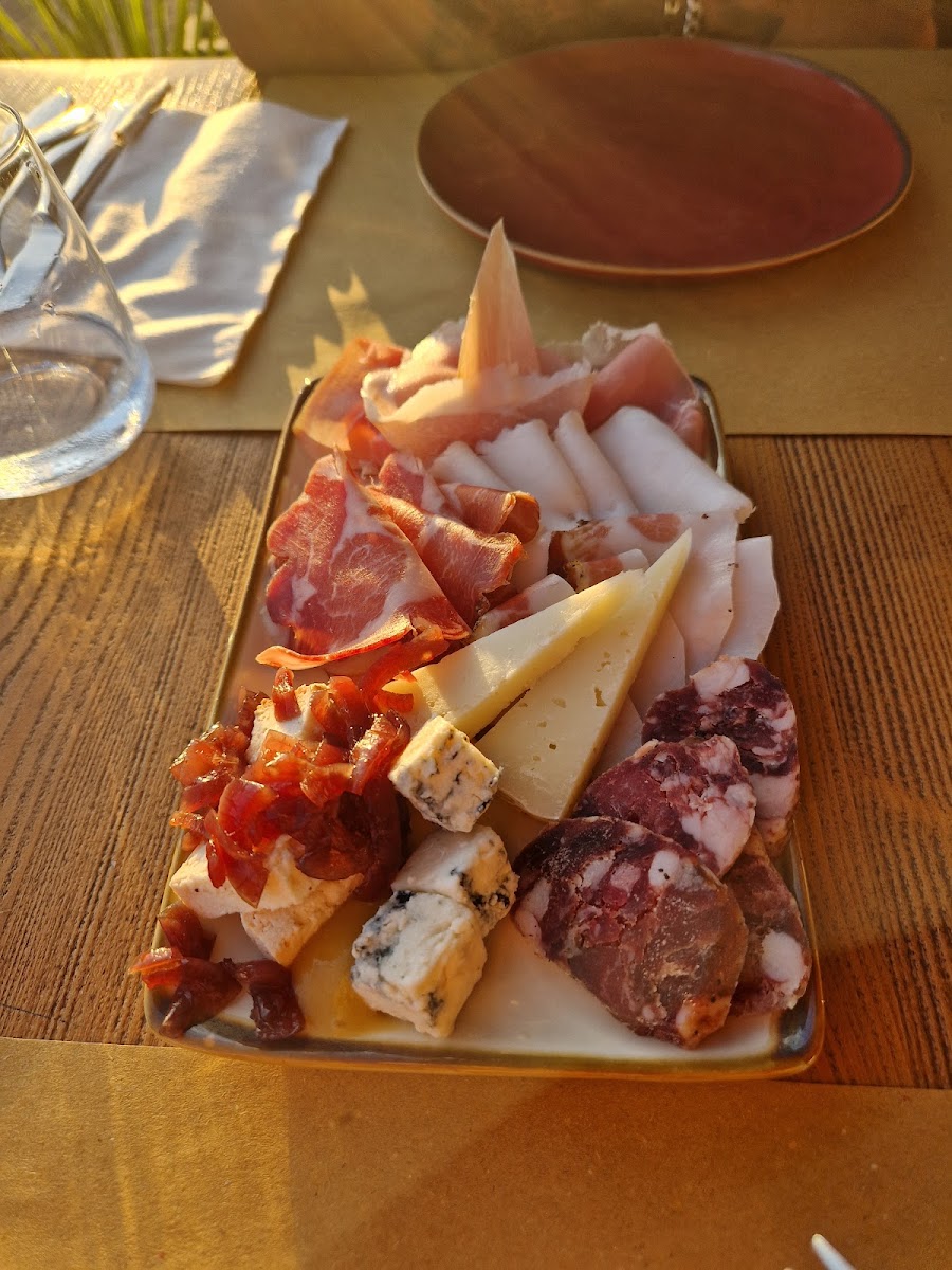 Il Portico, Grill & Wine Bar - Photo 3