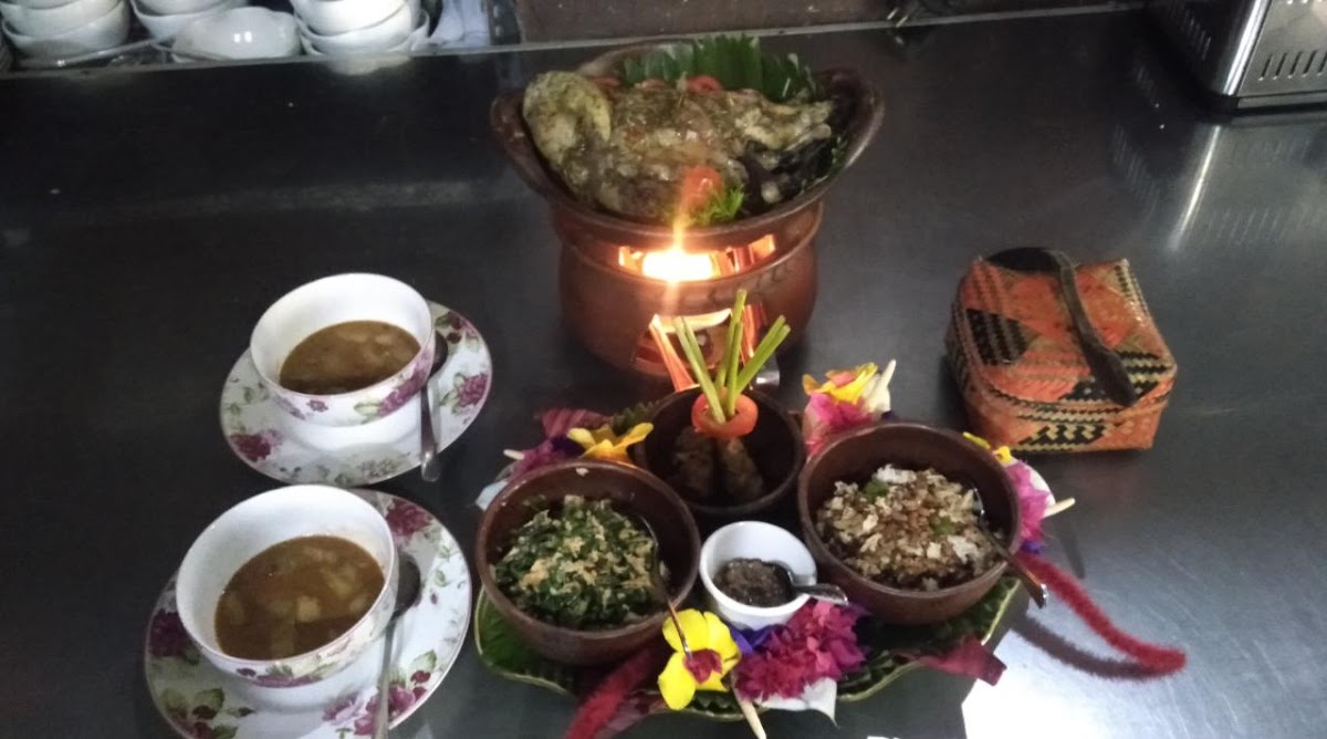 ATI'S RESTAURANT @ Subak Tabola Villa - Photo 2