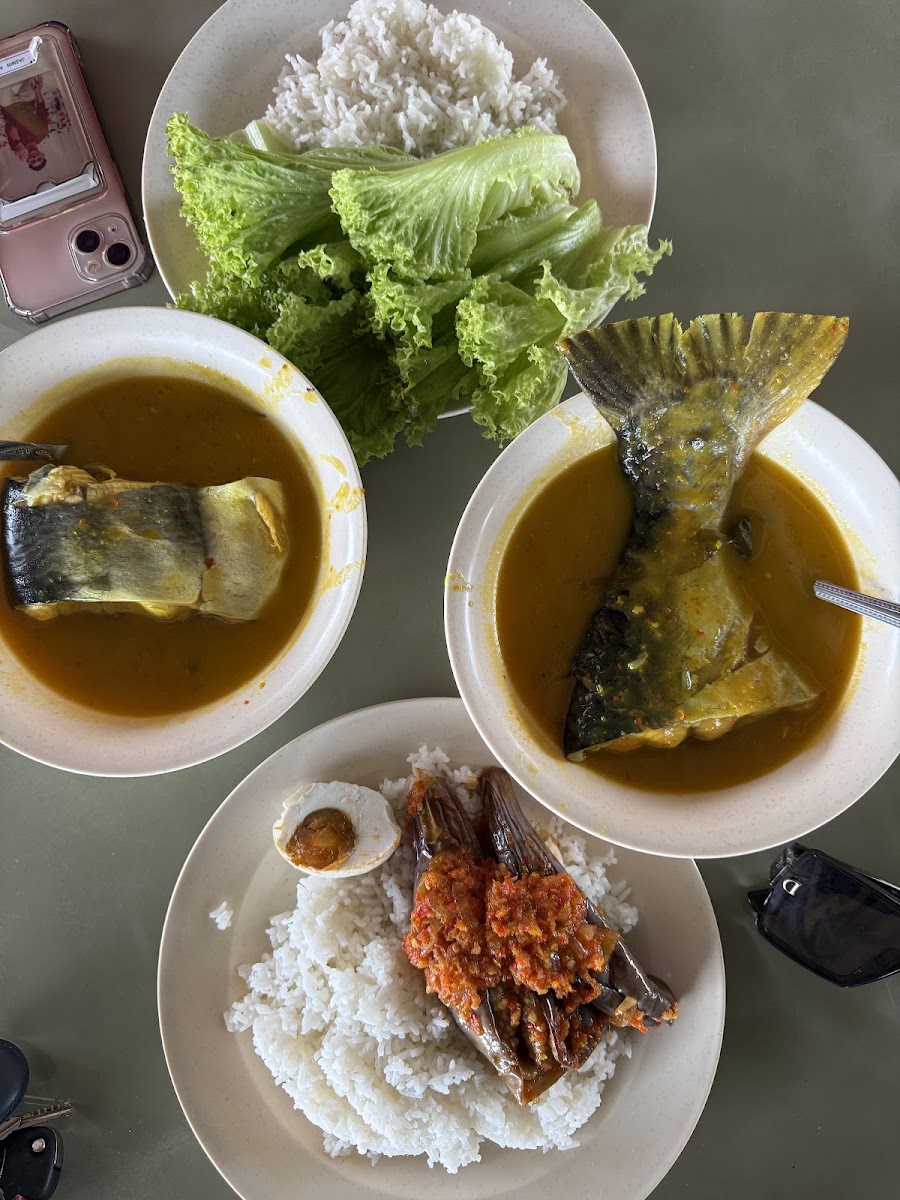 C'wok Cafe Patin Tempoyak - Photo 3
