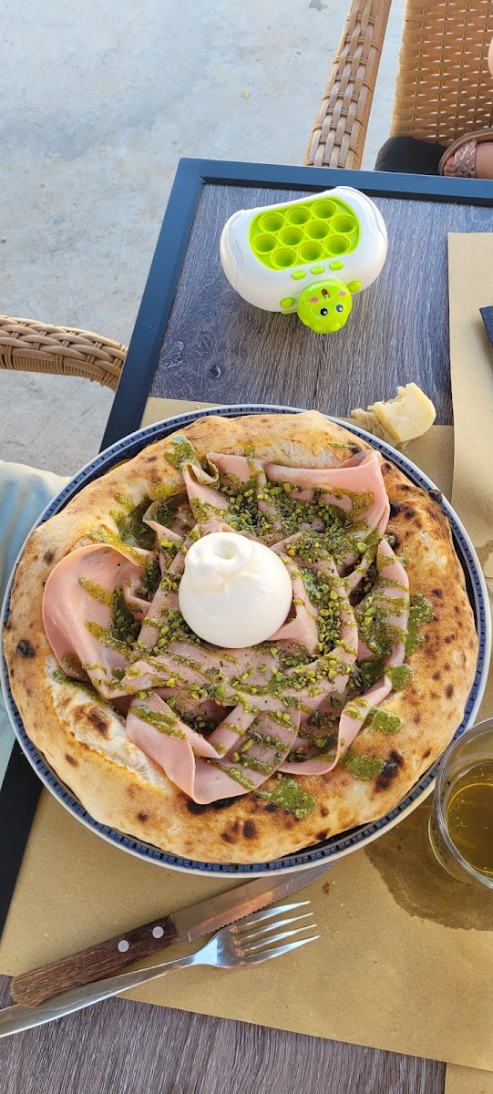 Raimondo's Pizzeria Contemporanea - Photo 8