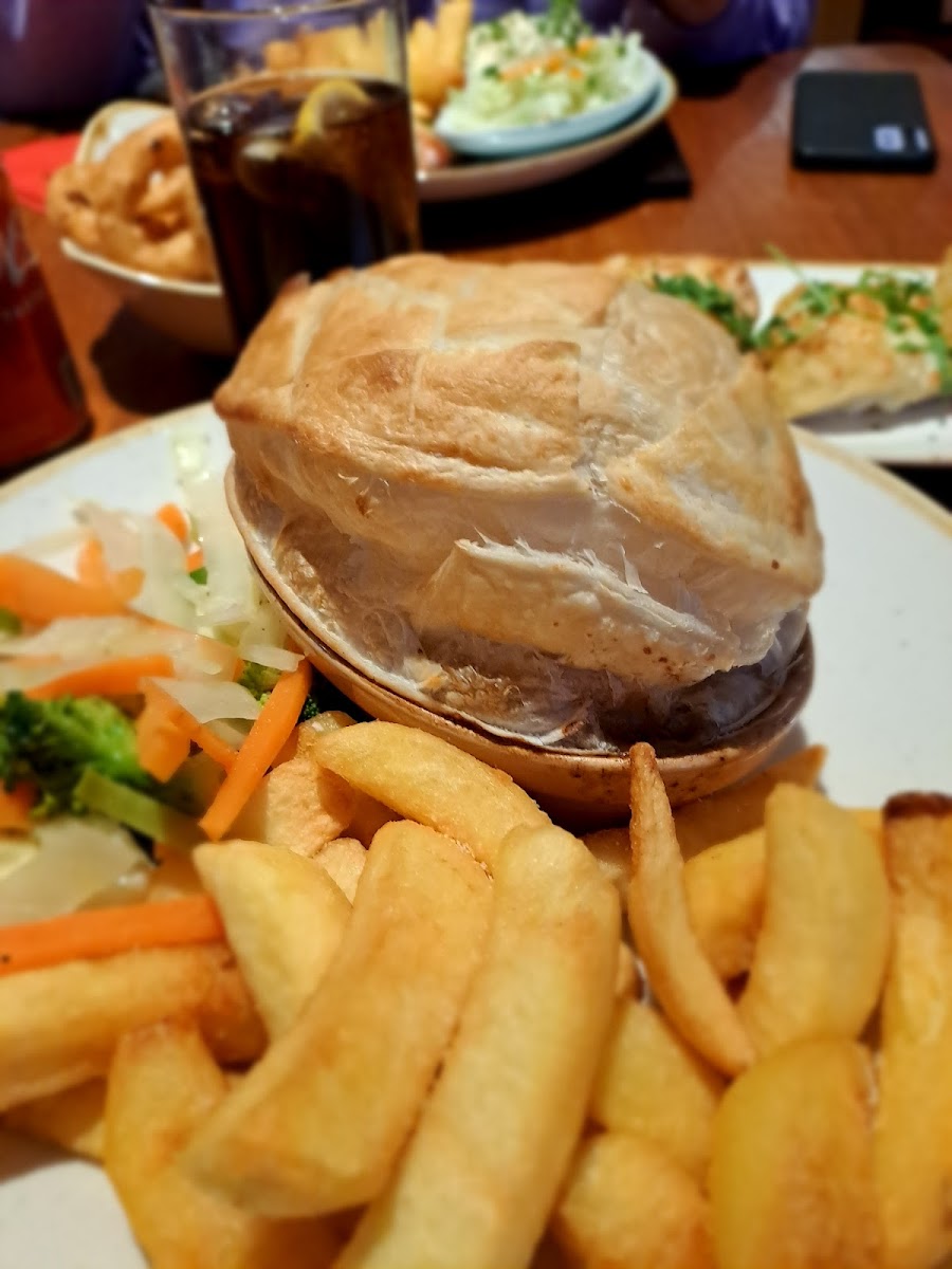 The Woodsman Restaurant Fishcross Scotland - Photo 2