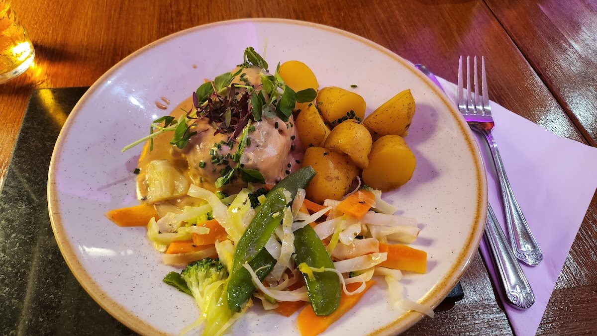 The Woodsman Restaurant Fishcross Scotland - Photo 7